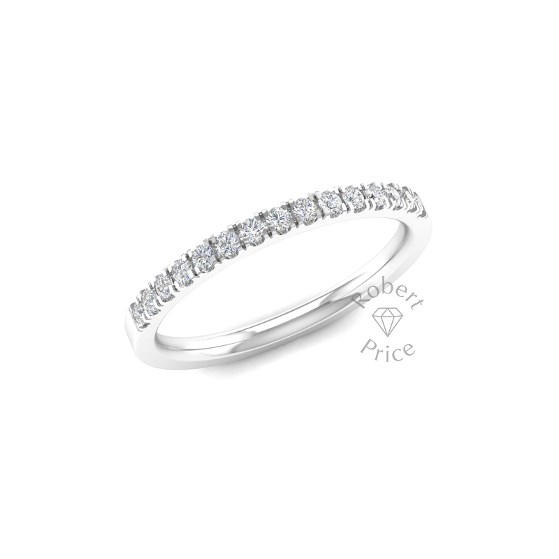 Micropavé Diamond Ring in Platinum (0.225 ct.)