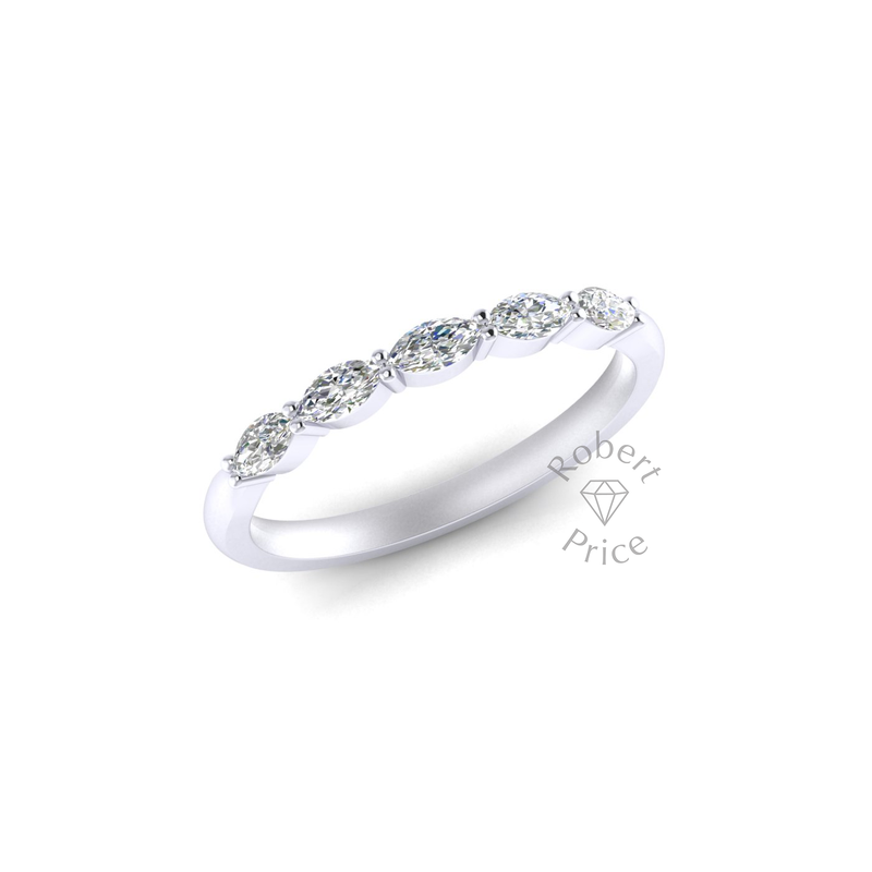 Regal Diamond Ring in Platinum (0.3 ct.)